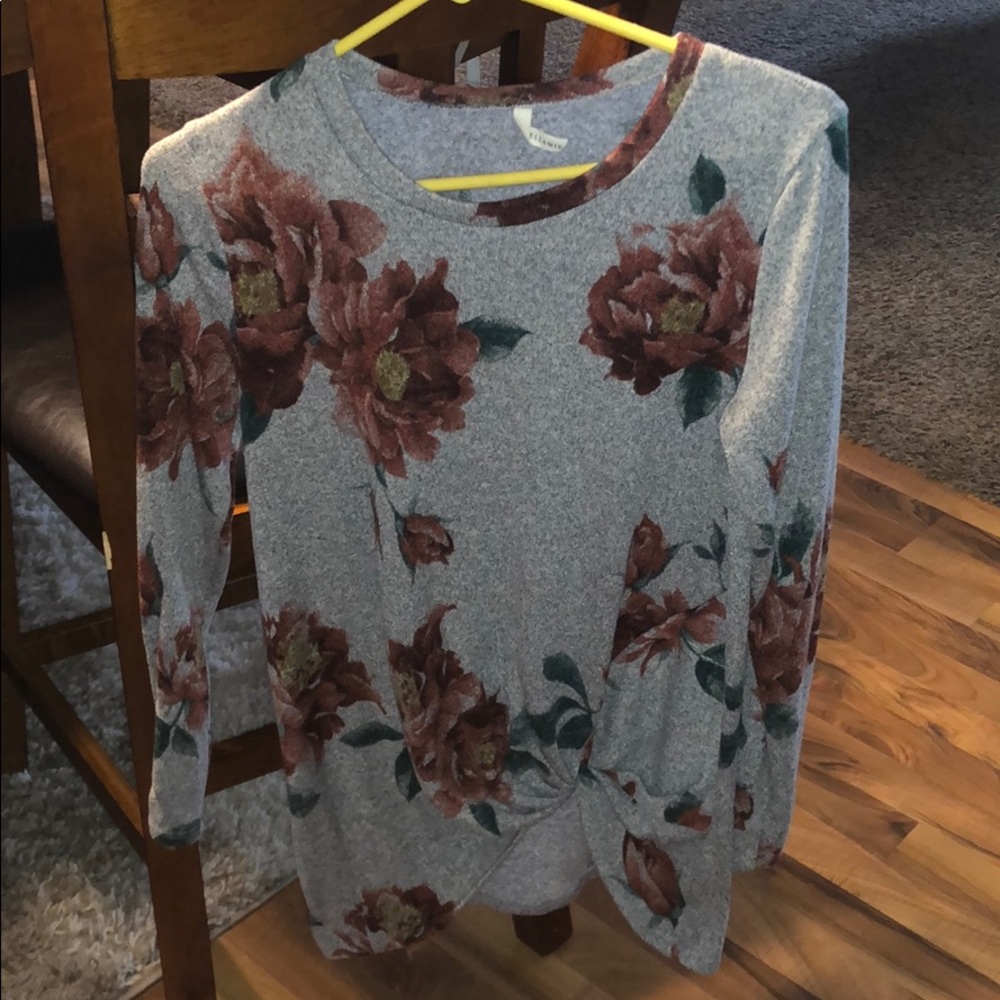 Floral long sleeve